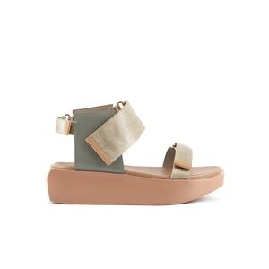 <<Futuristic•Platform•Sandals>>